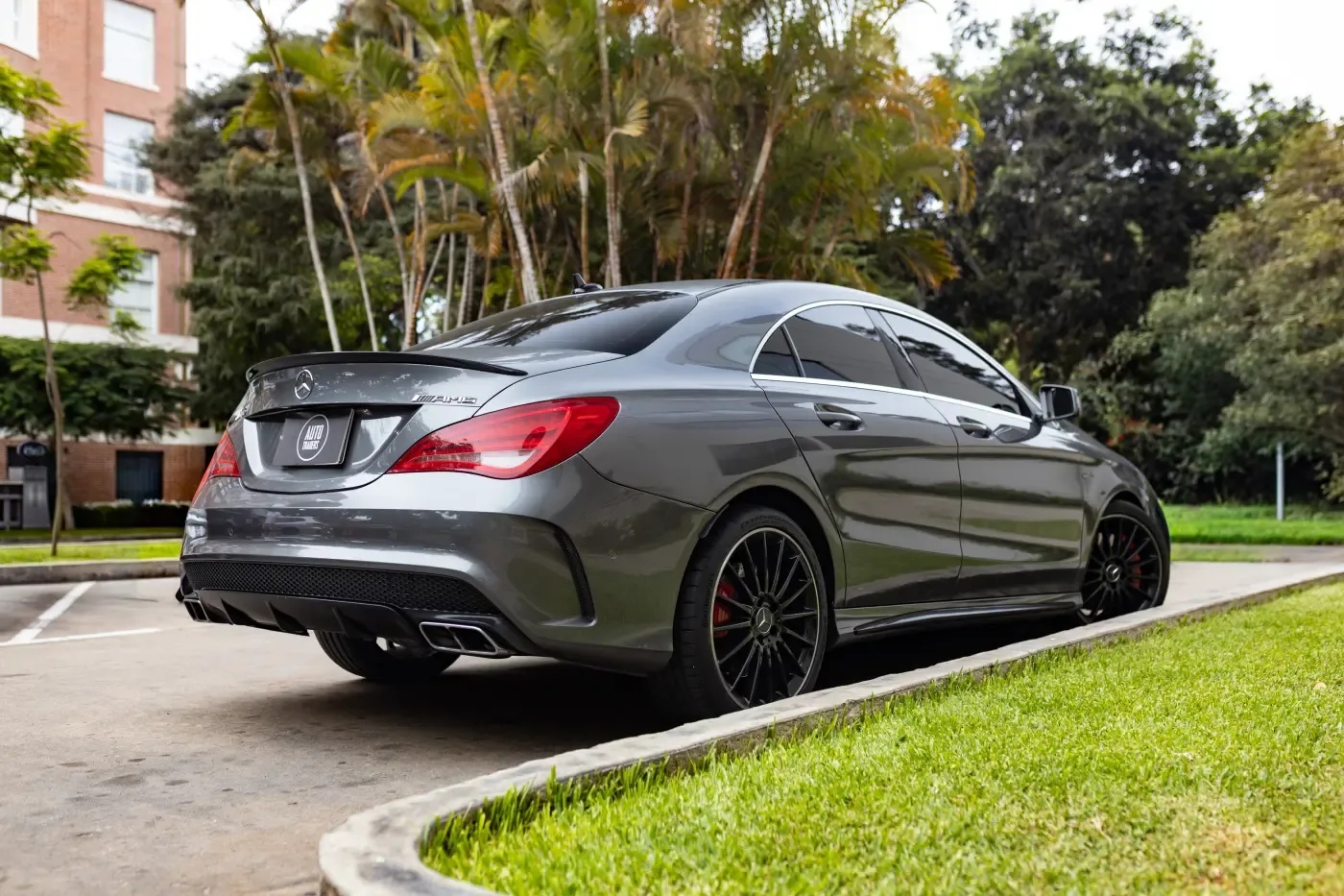MERCEDES BENZ CLA 45 AMG