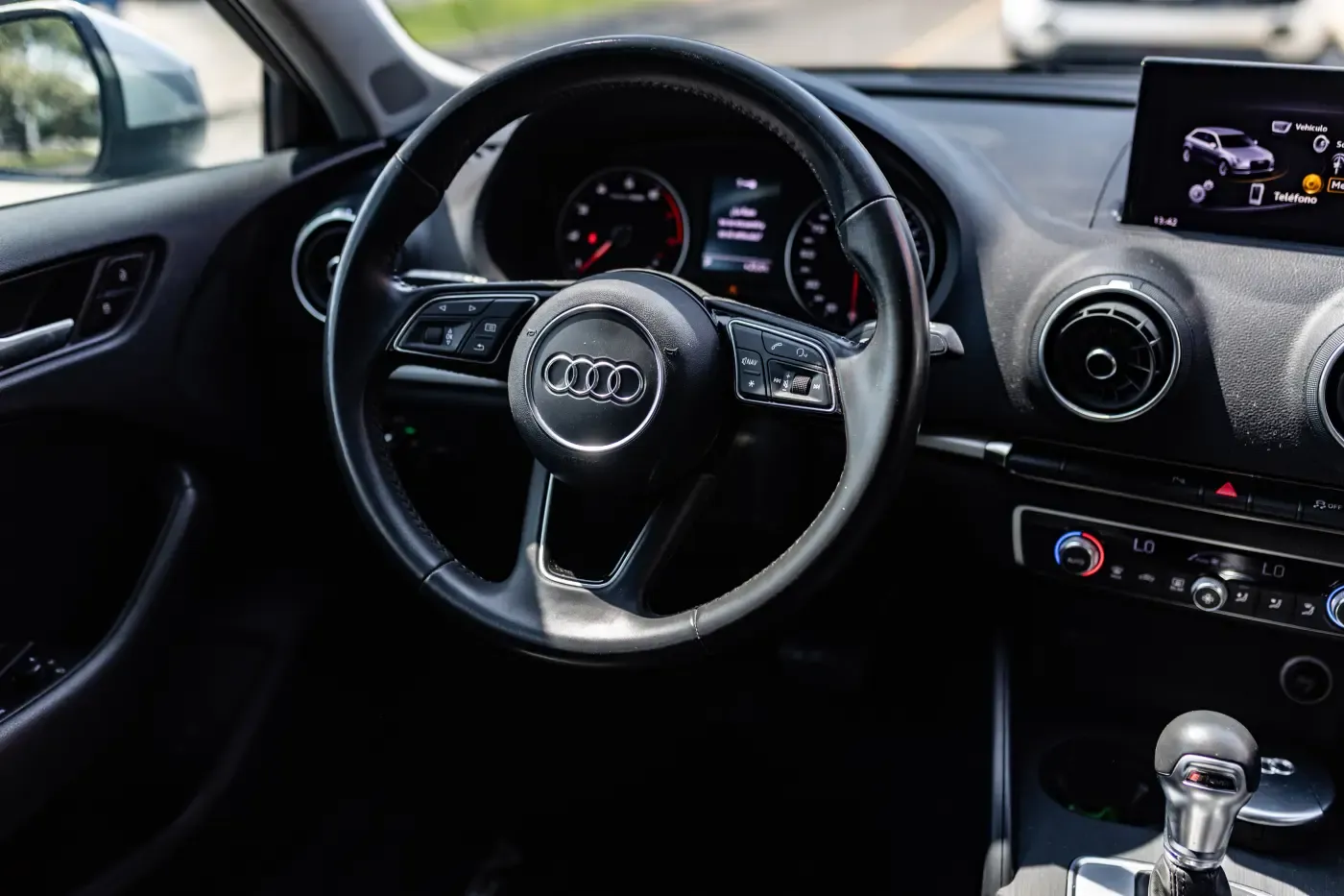 AUDI A3 1.2T