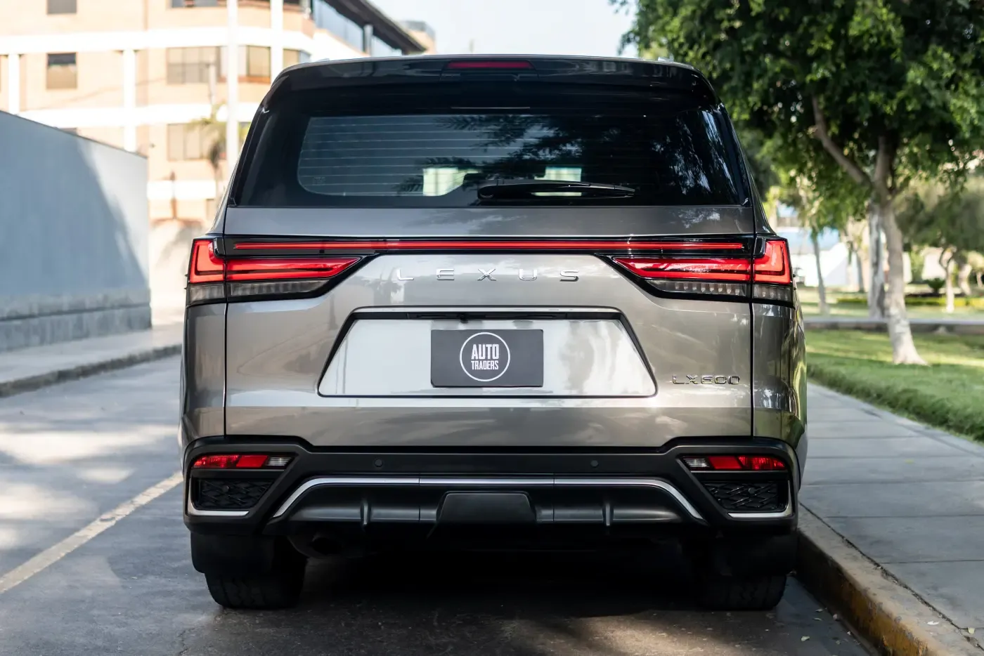 LEXUS LX 600 F Sport