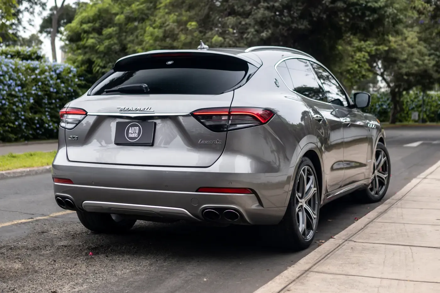 MASERATI Levante SQ4 GranLusso