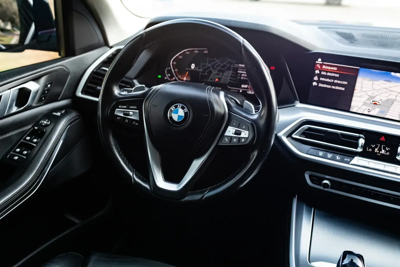 BMW X5 40i