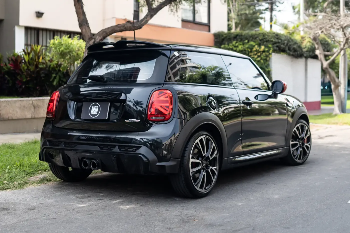 MINI Cooper JCW Pat Moss