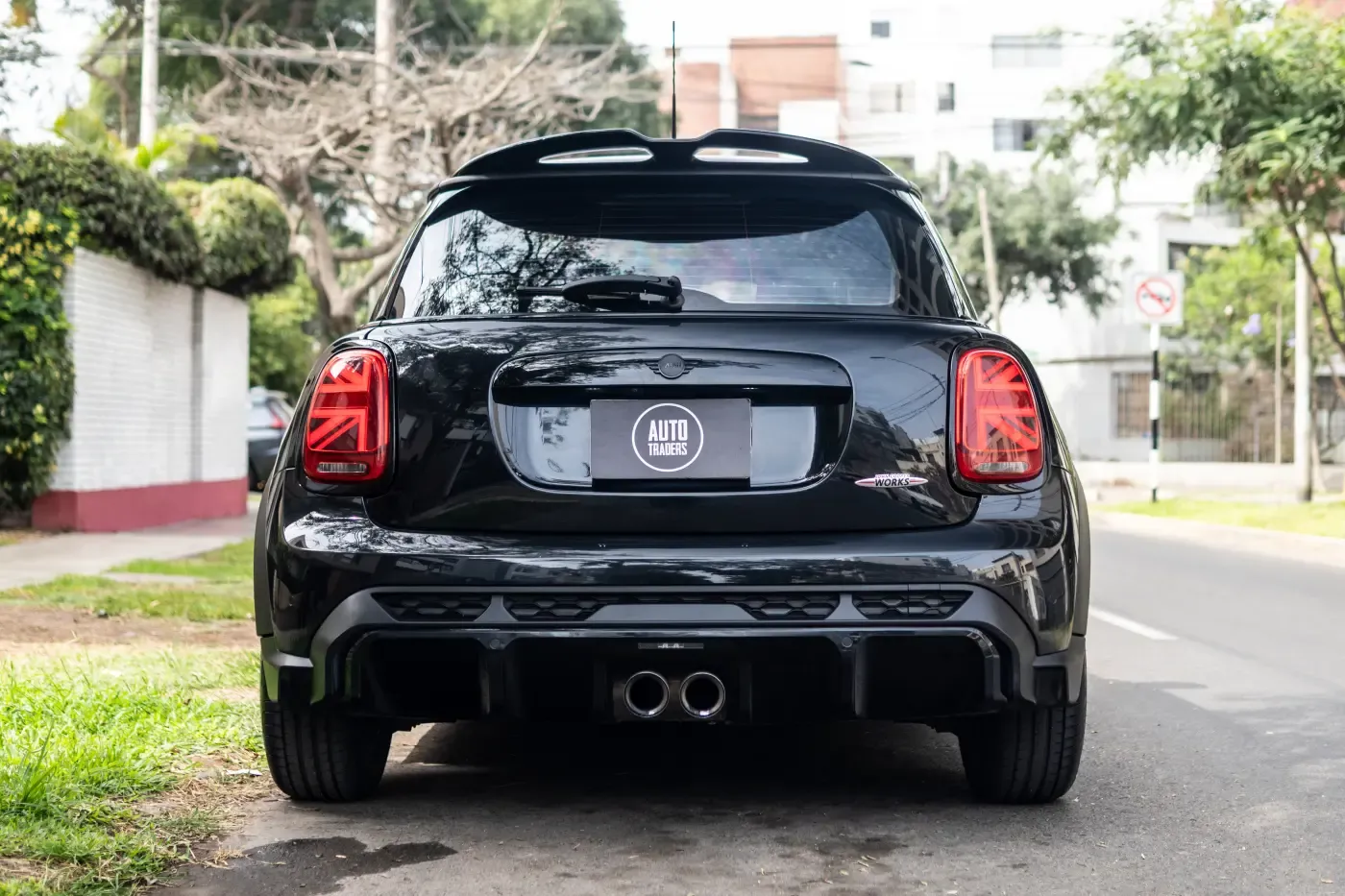 MINI Cooper JCW Pat Moss