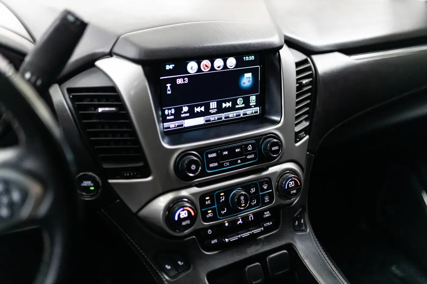 CHEVROLET Tahoe