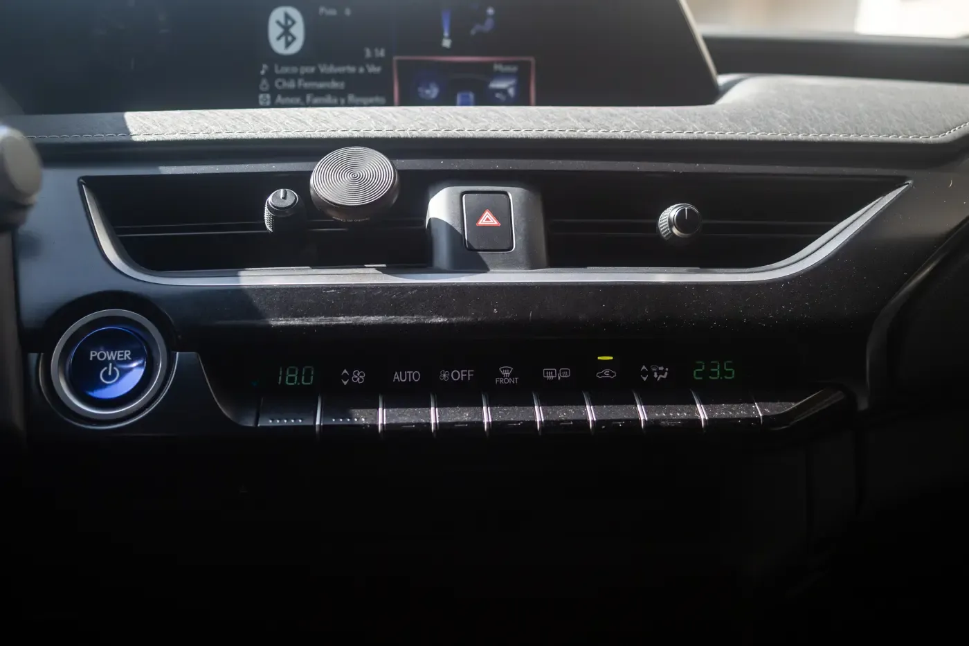 LEXUS UX 250h