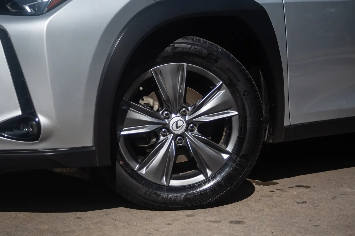 LEXUS UX 250h