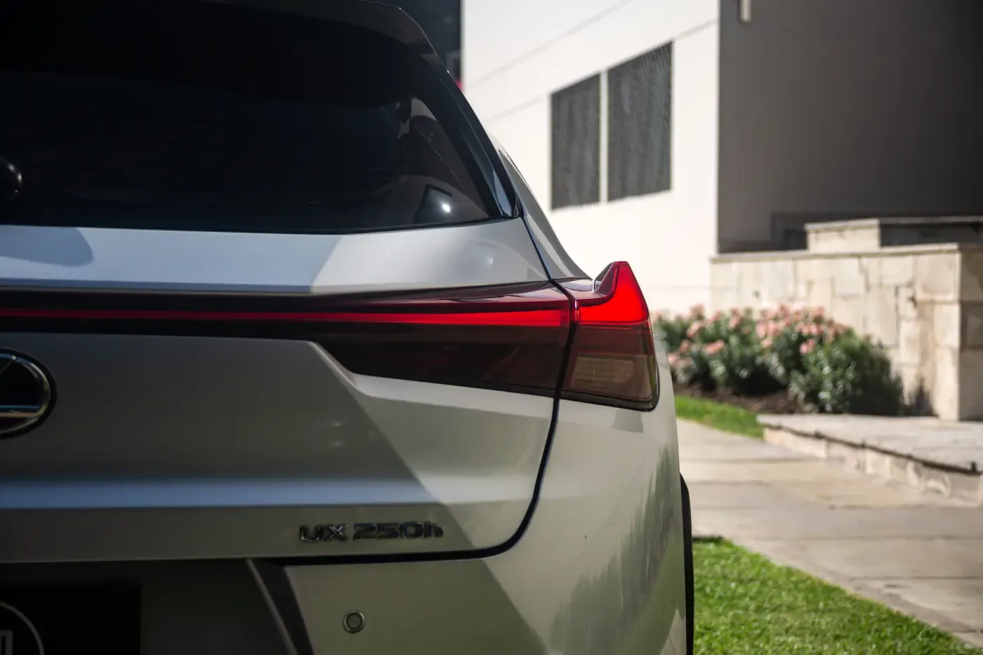 LEXUS UX 250h