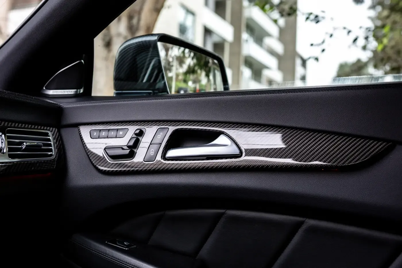 MERCEDES BENZ CLS 63 AMG
