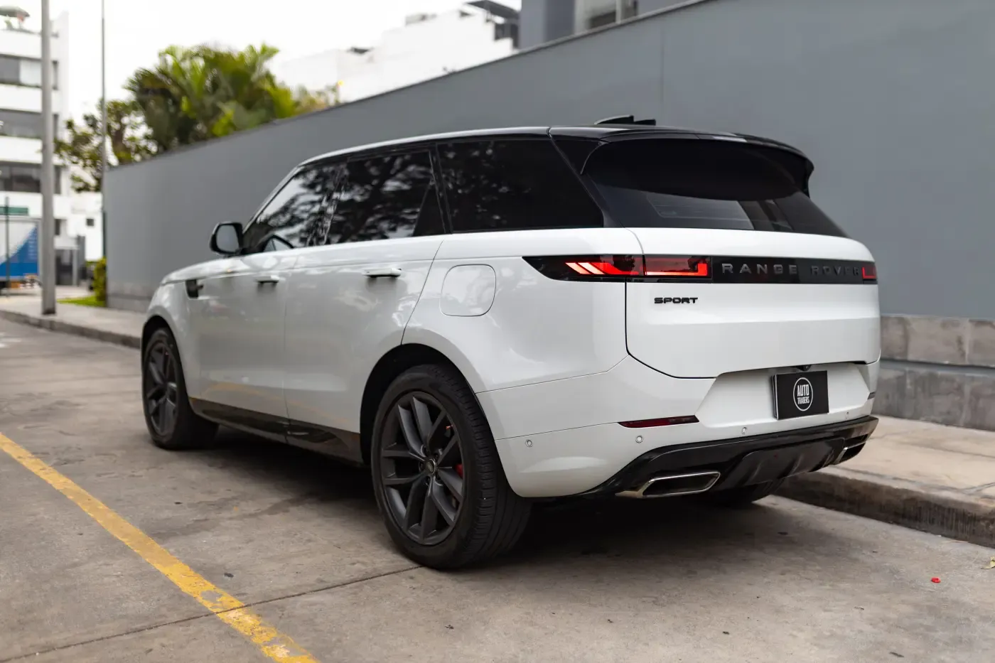 LAND ROVER Range Rover Sport P460E HSE