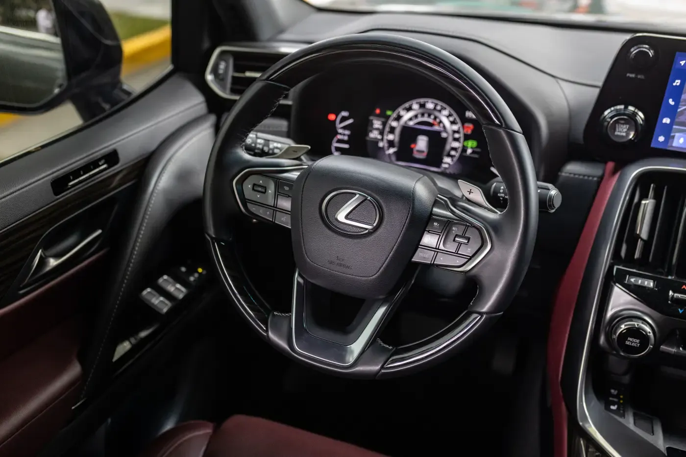 LEXUS LX 500d