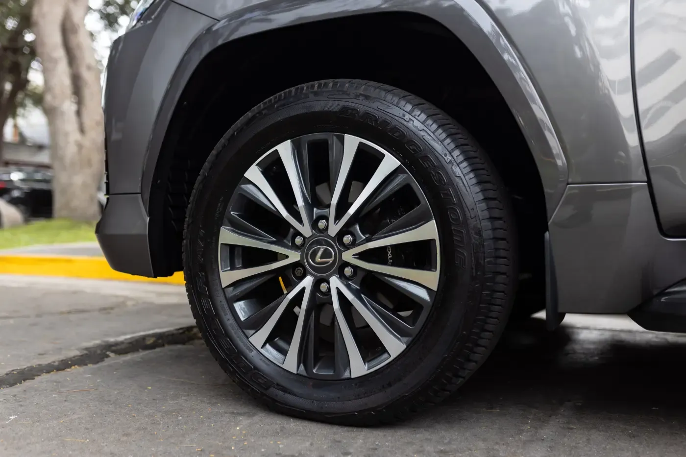 LEXUS LX 500d
