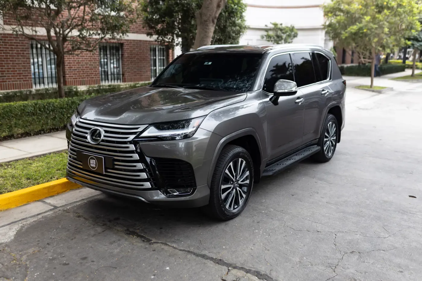 LEXUS LX 500d