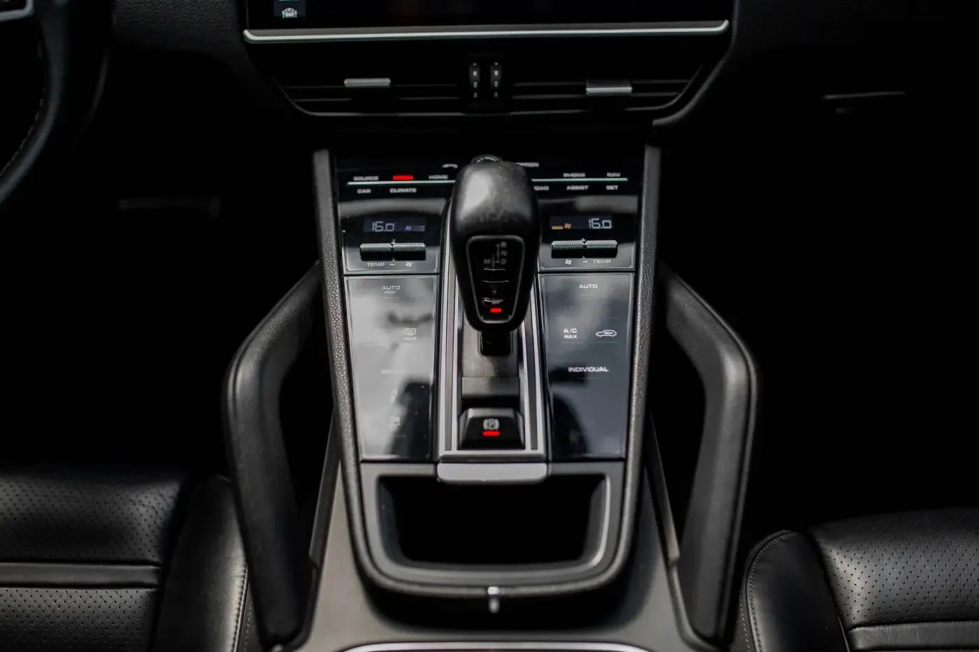 PORSCHE Cayenne S