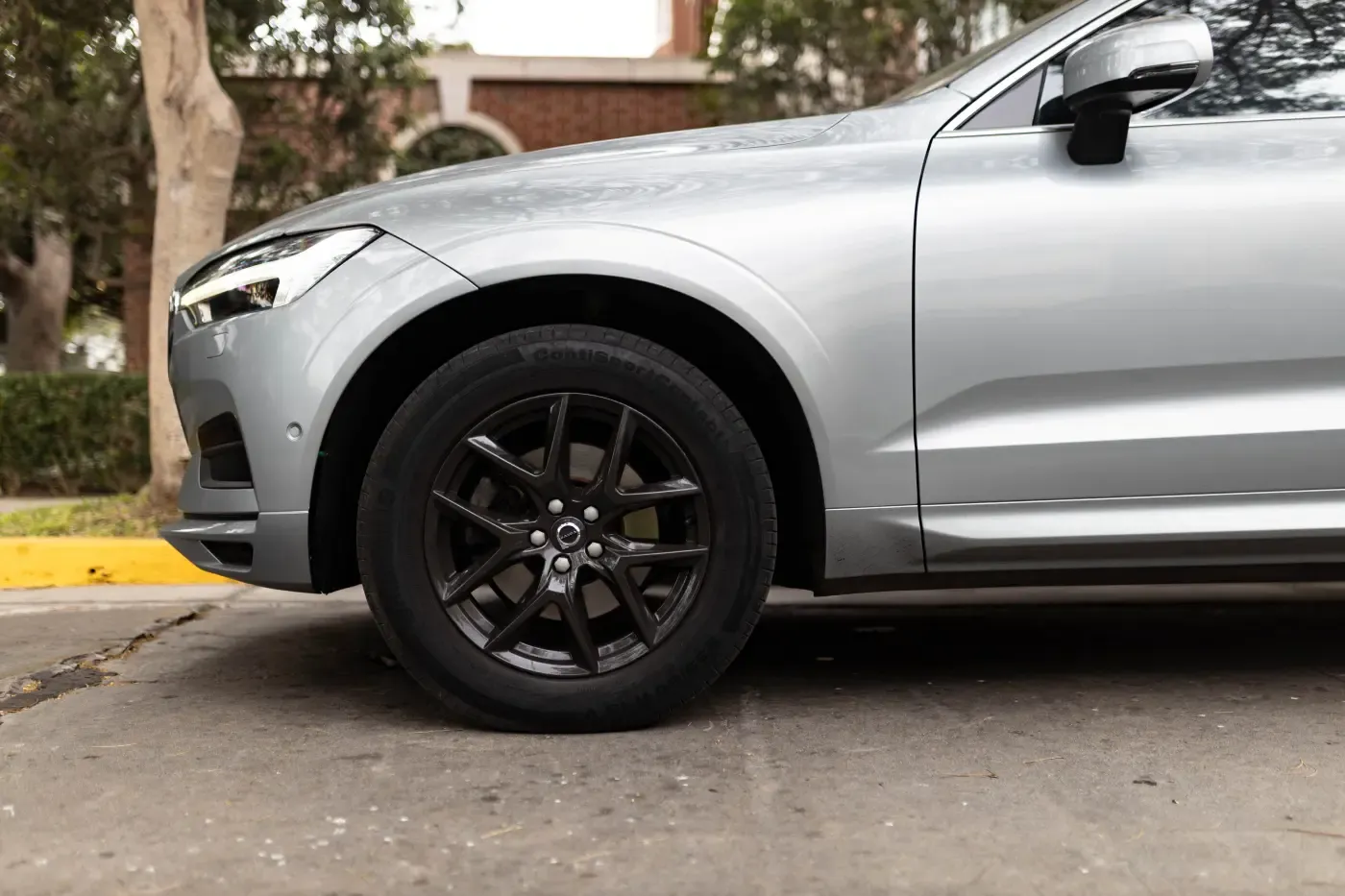 VOLVO XC60 T5 AWD