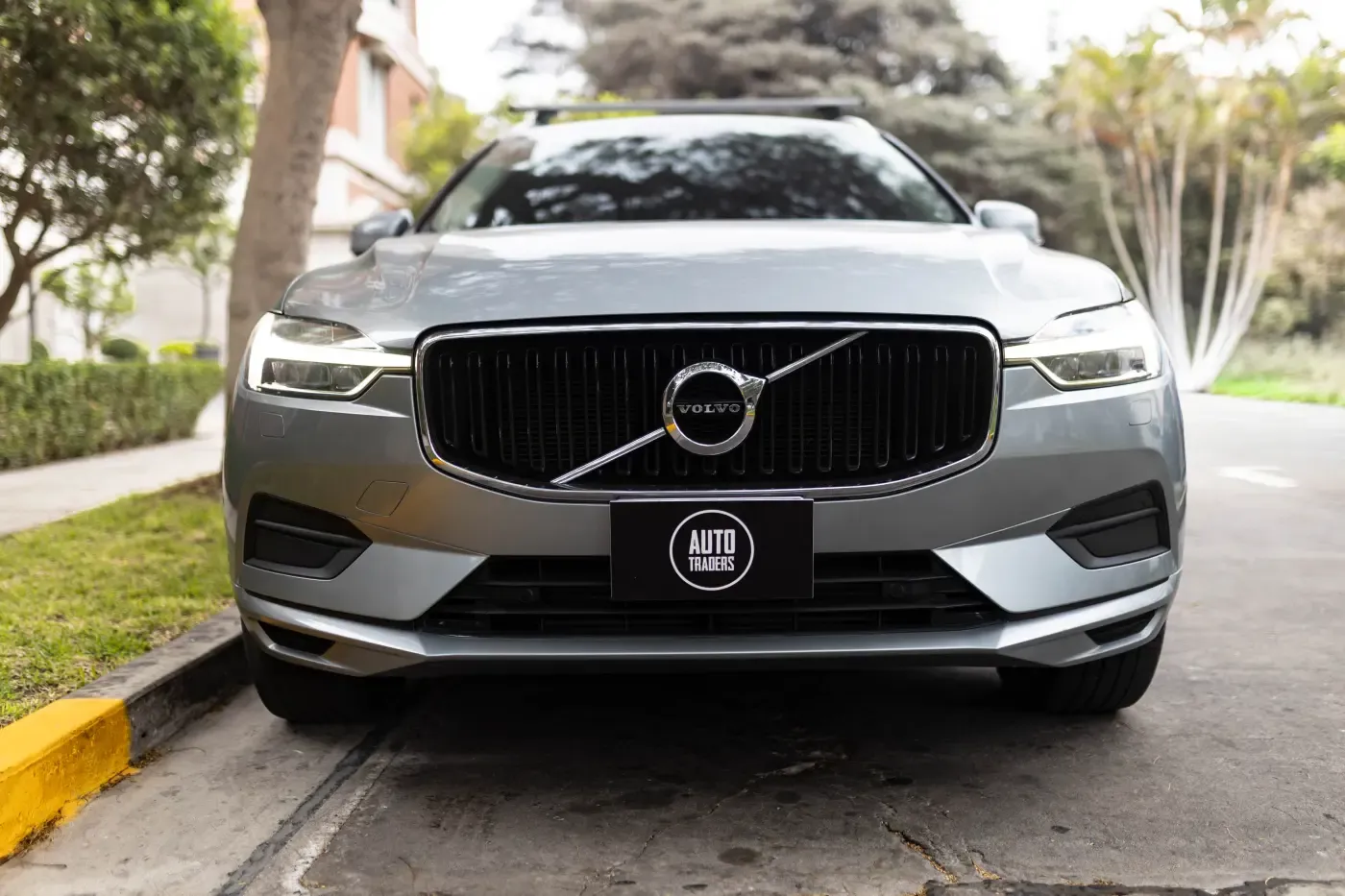 VOLVO XC60 T5 AWD