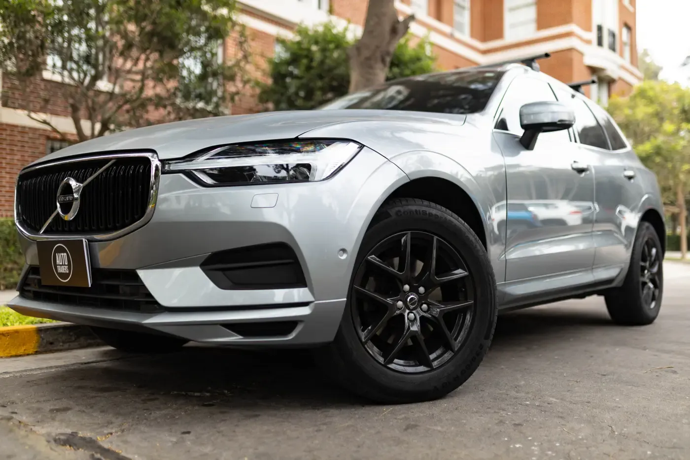 VOLVO XC60 T5 AWD