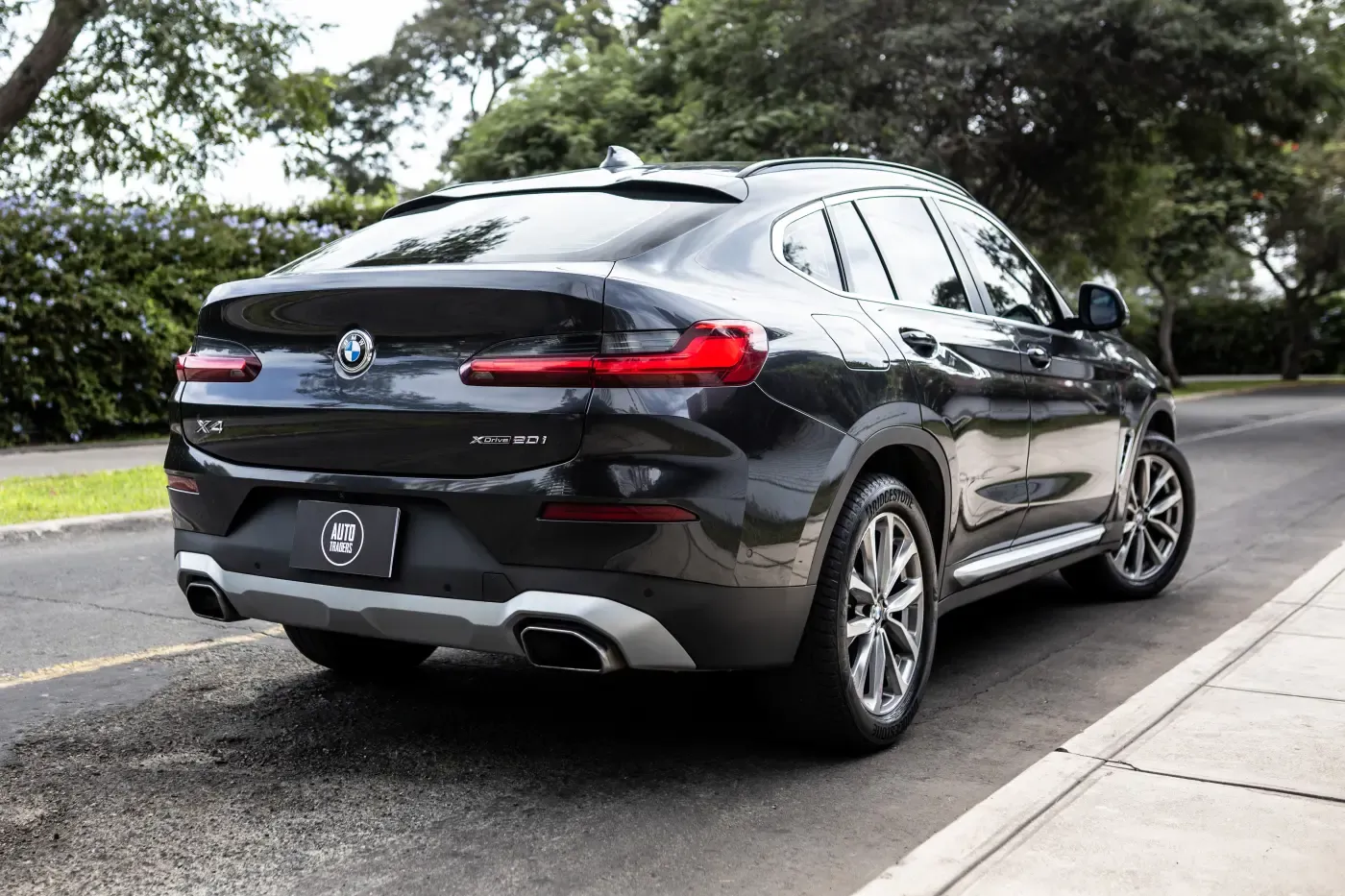 BMW X4 20i