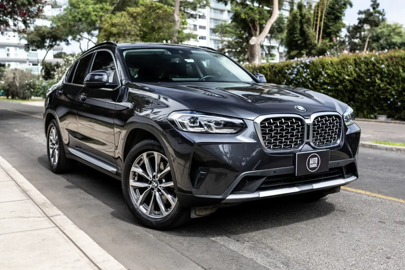 BMW X4 20i