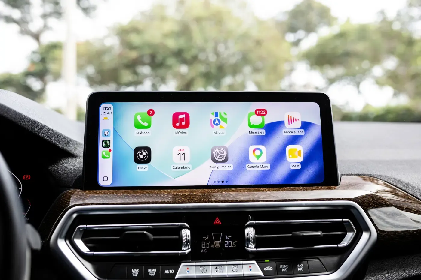 BMW X4 20i