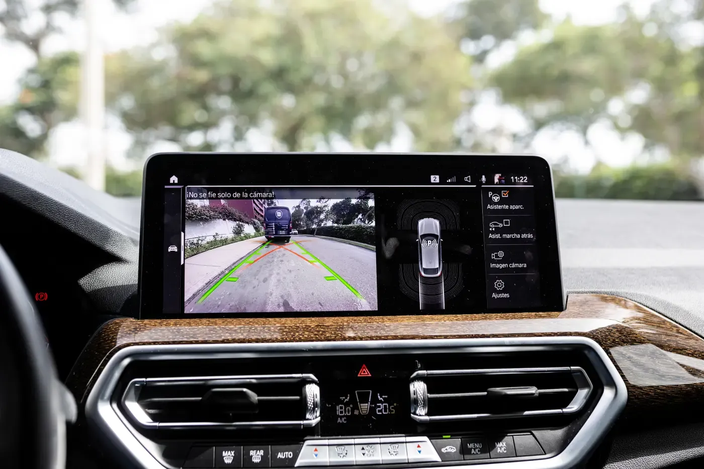 BMW X4 20i