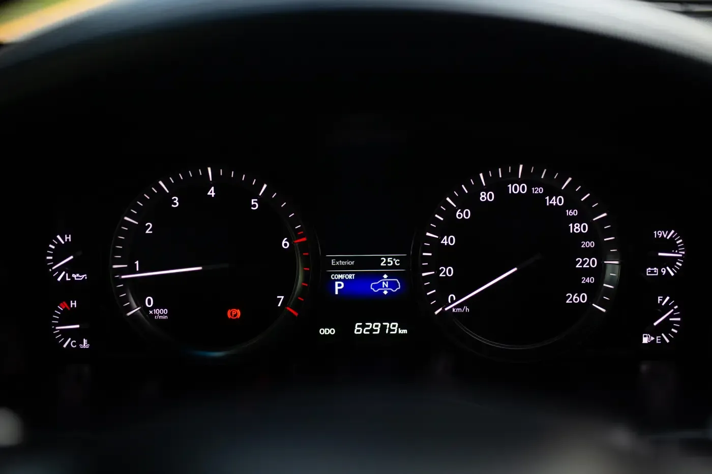 LEXUS LX 570