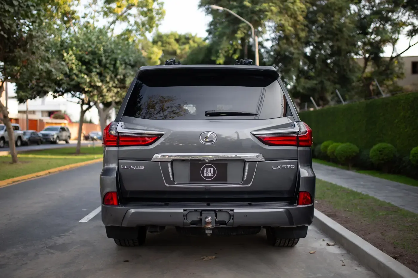 LEXUS LX 570