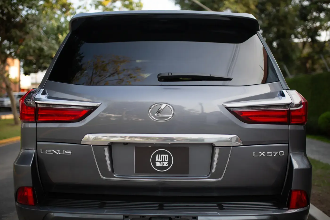 LEXUS LX 570