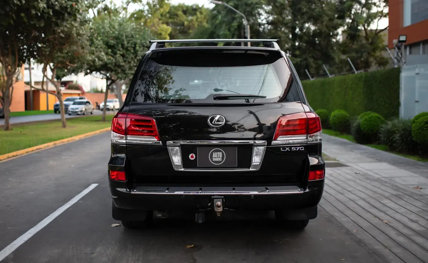 LEXUS LX 570 PLUS