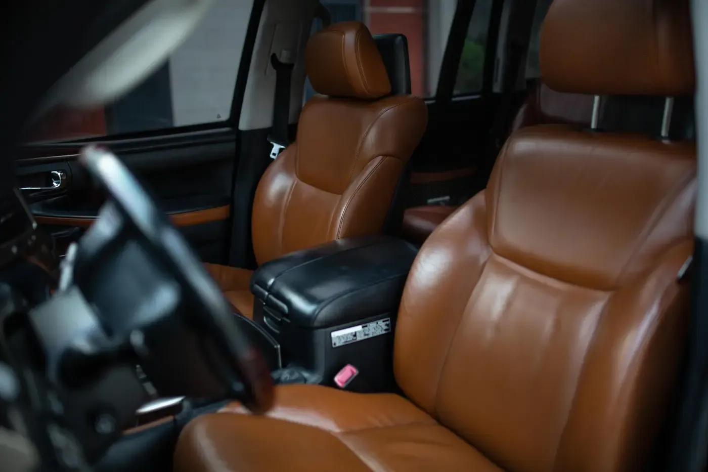 LEXUS LX 570 PLUS