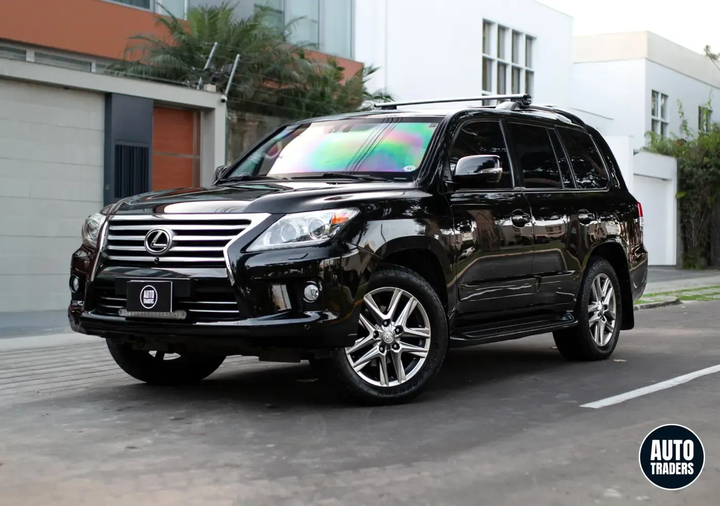 LEXUS LX 570 PLUS