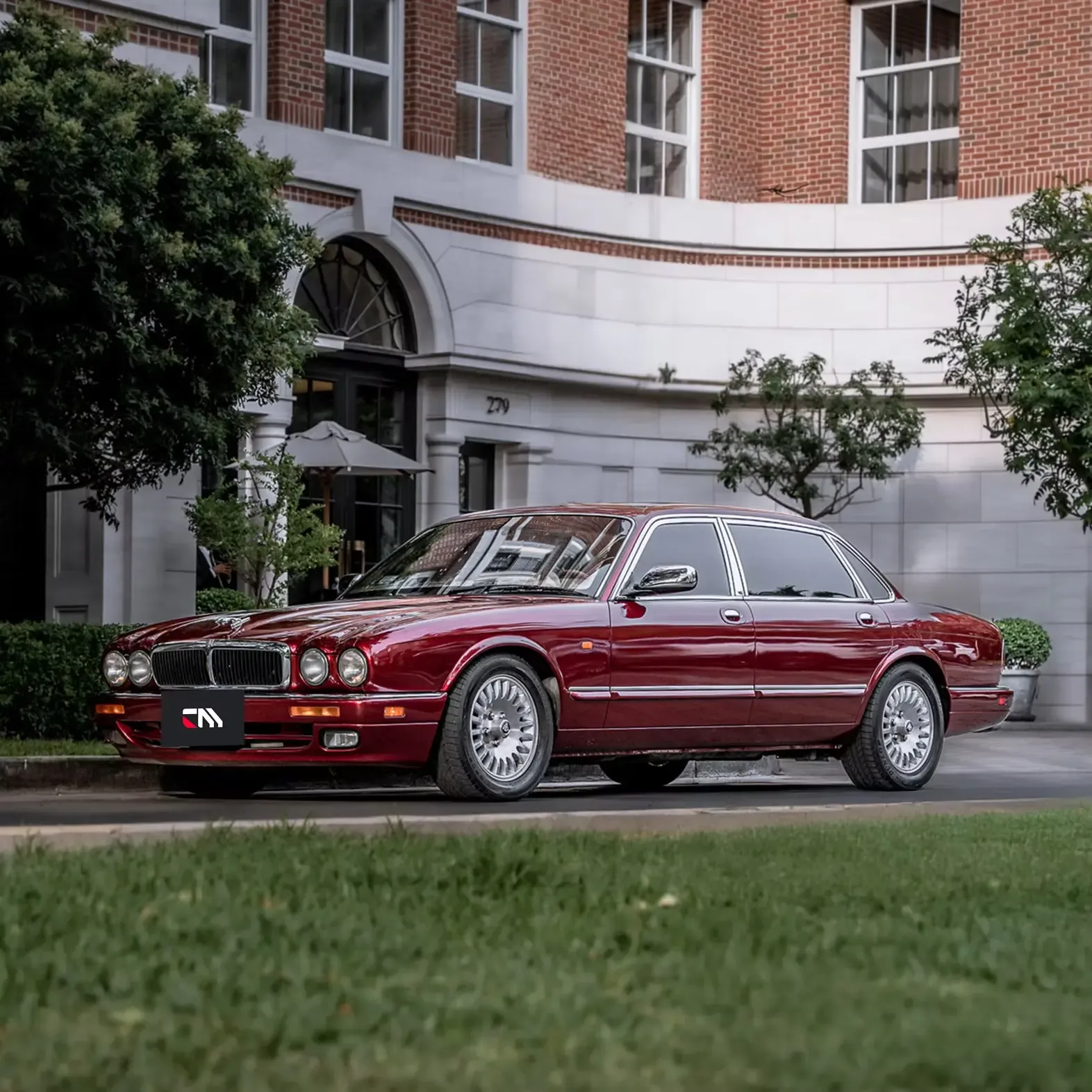 JAGUAR XJ12