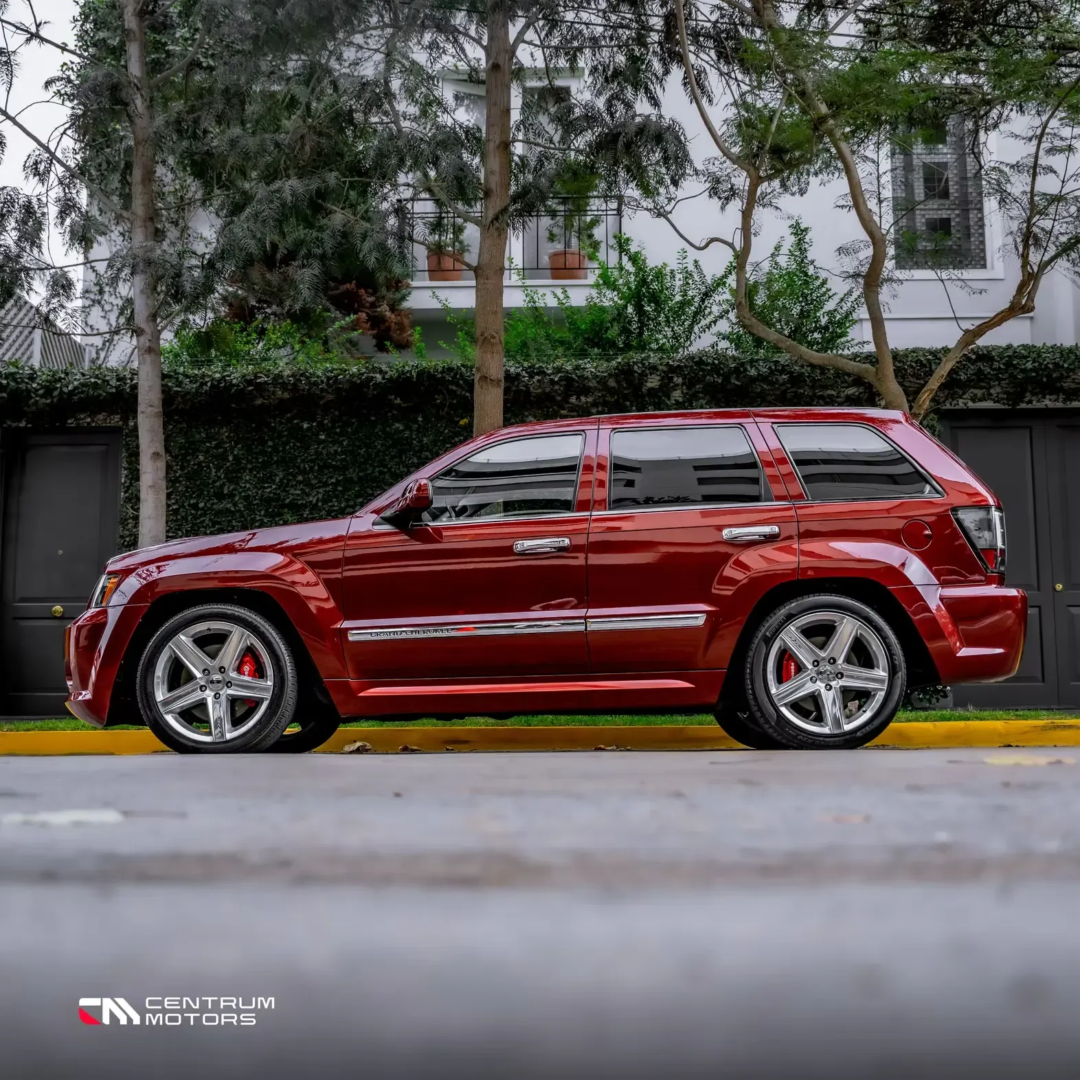 JEEP Grand Cherokee SRT8
