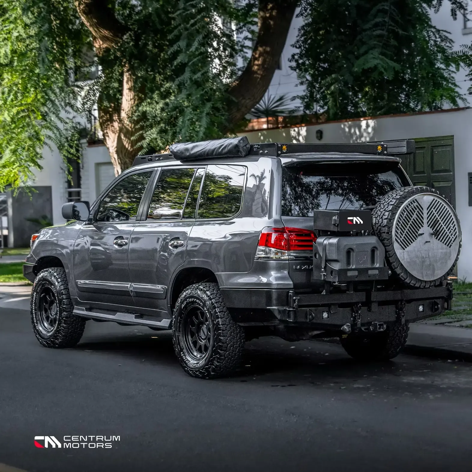 LEXUS LX 570