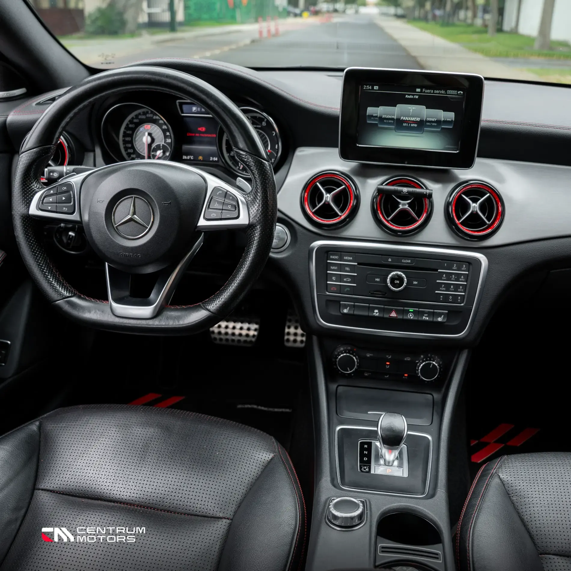 MERCEDES BENZ CLA 45 AMG