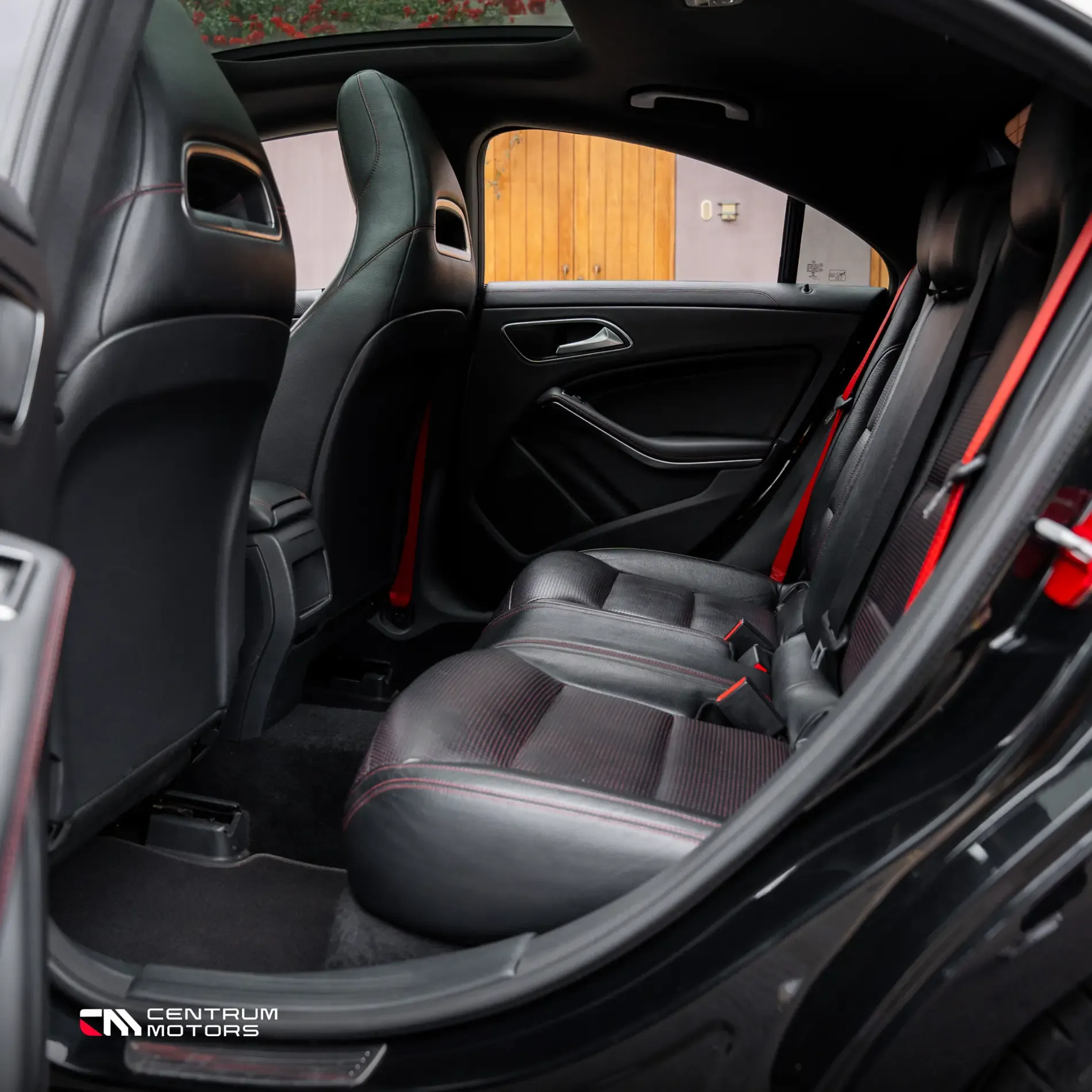 MERCEDES BENZ CLA 45 AMG
