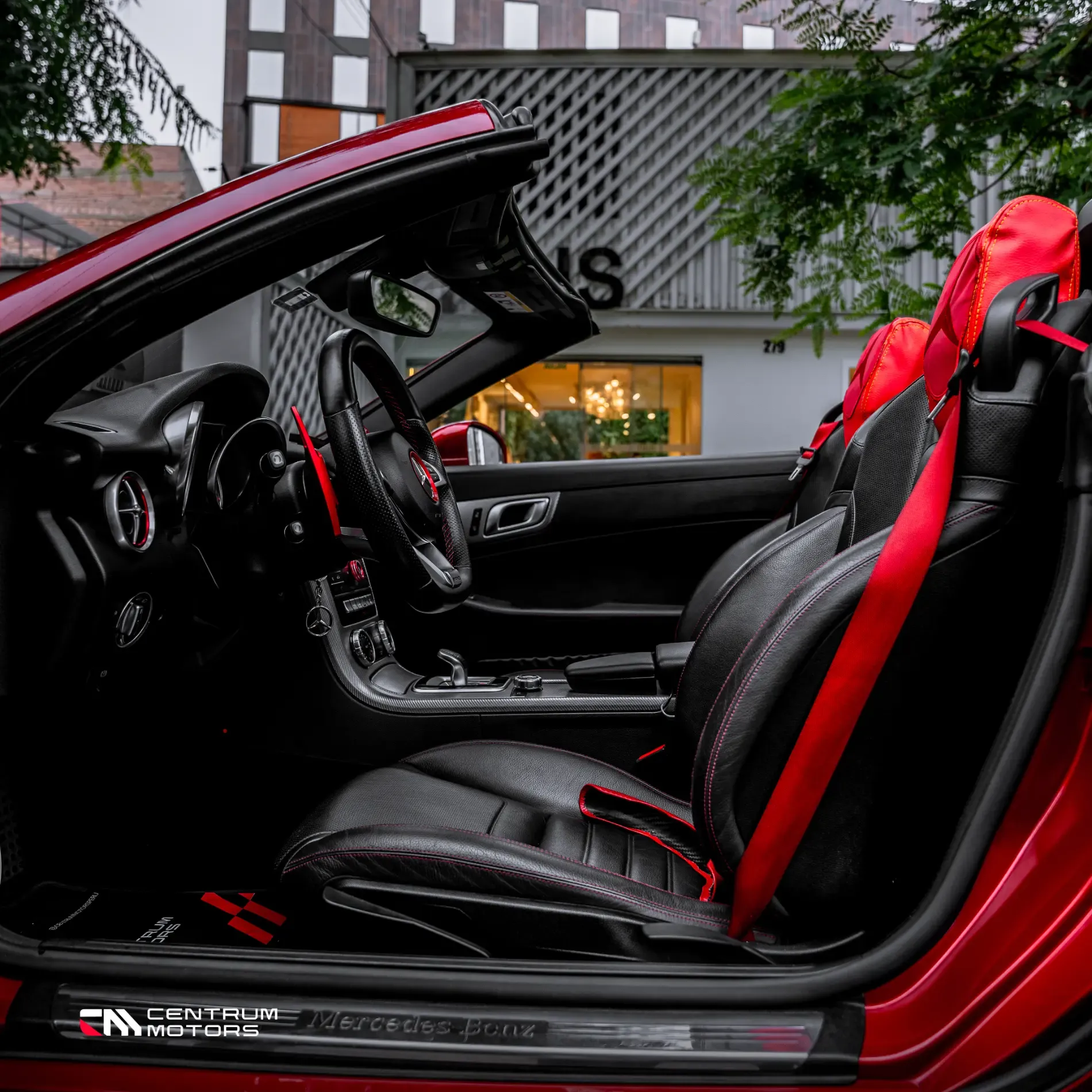MERCEDES BENZ SLC 200