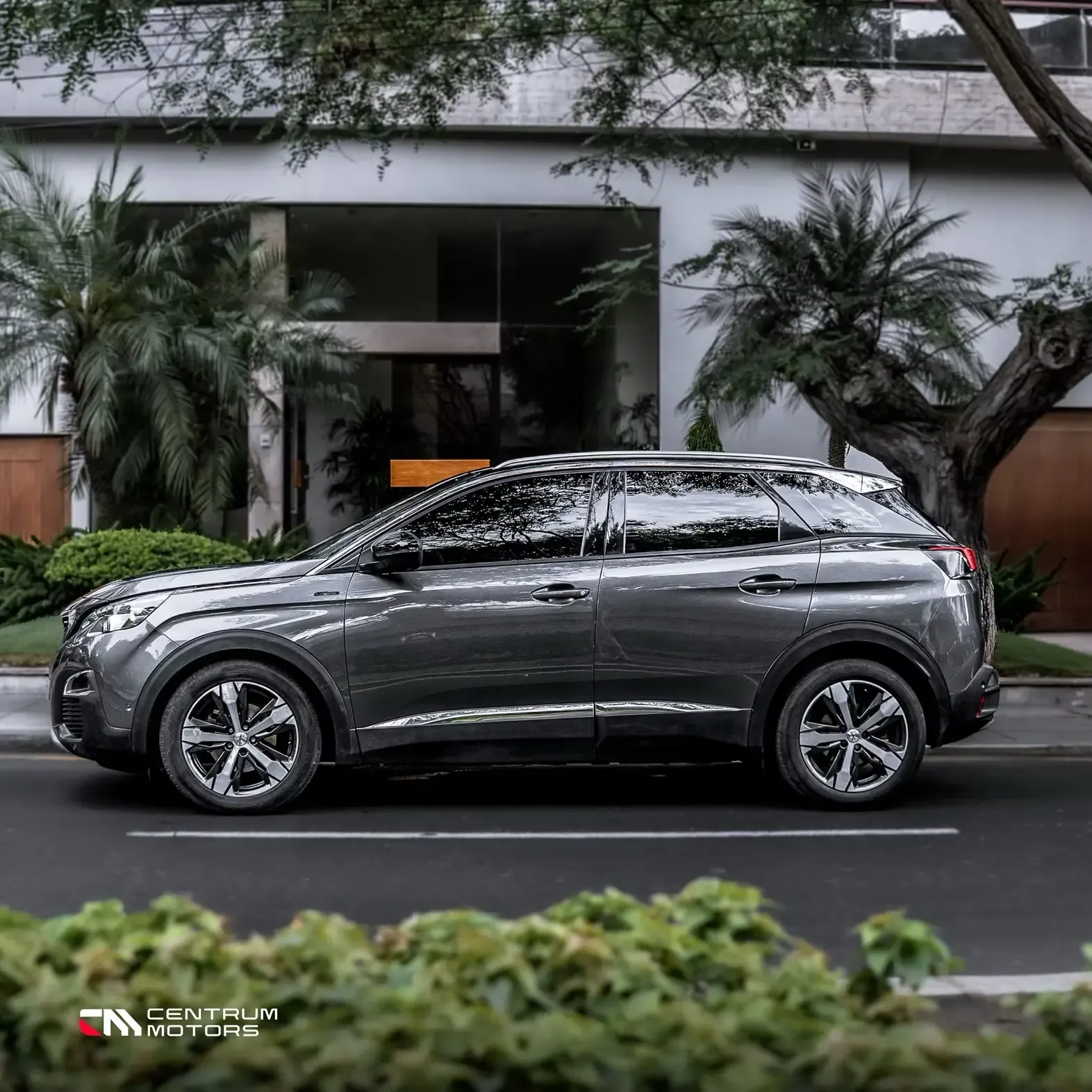 PEUGEOT 3008 GT-LINE 1.6 THP AT6