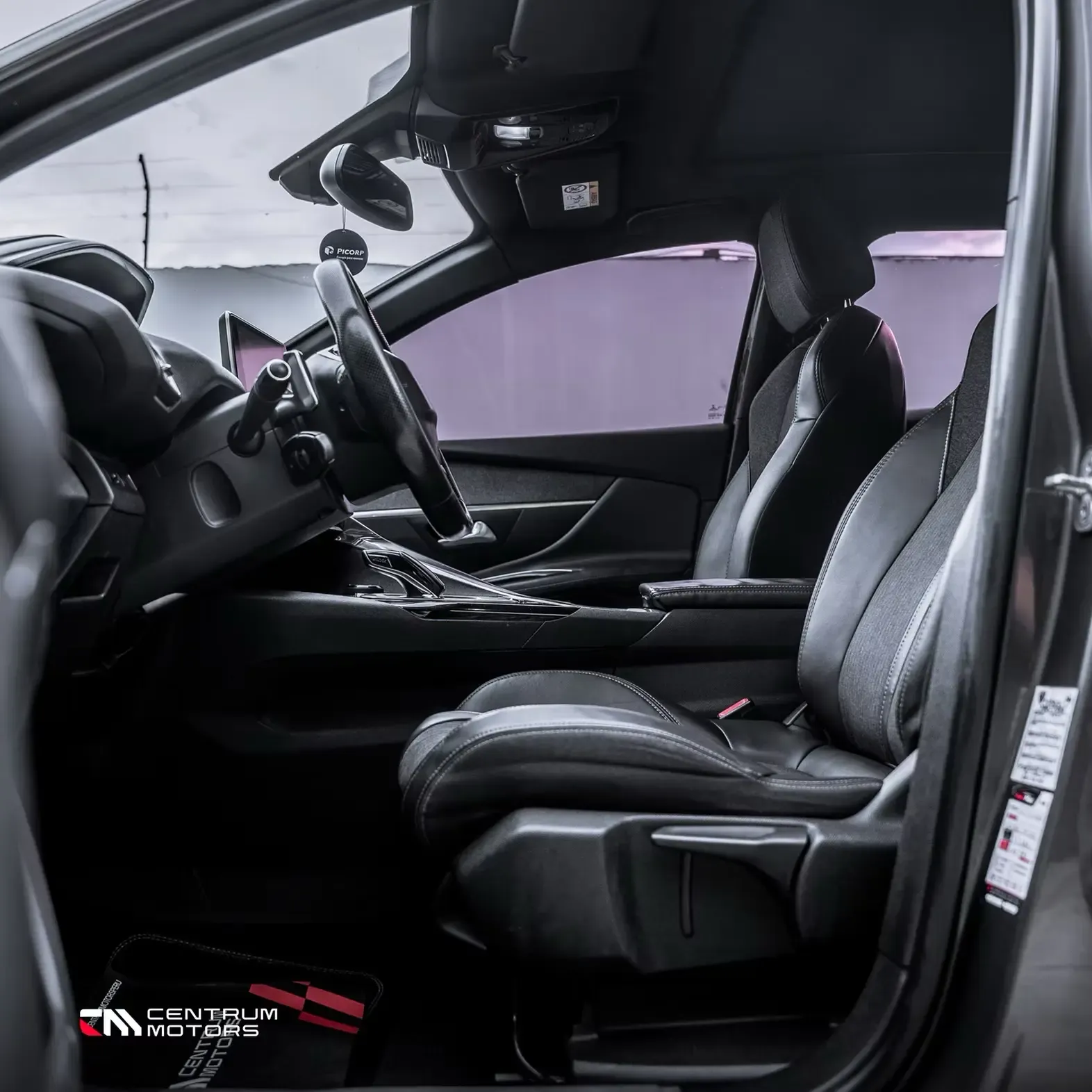 PEUGEOT 3008 GT-LINE 1.6 THP AT6