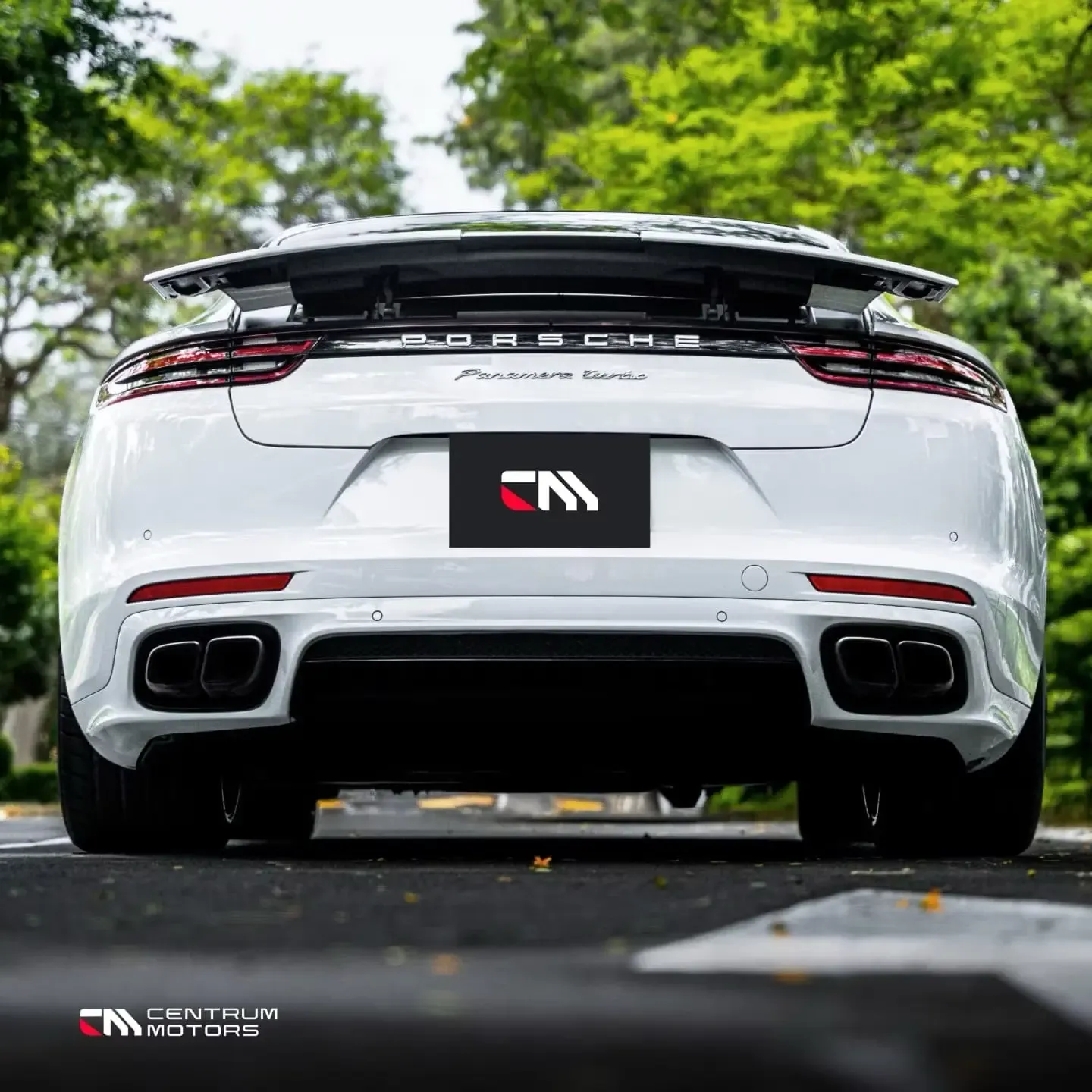PORSCHE Panamera Turbo