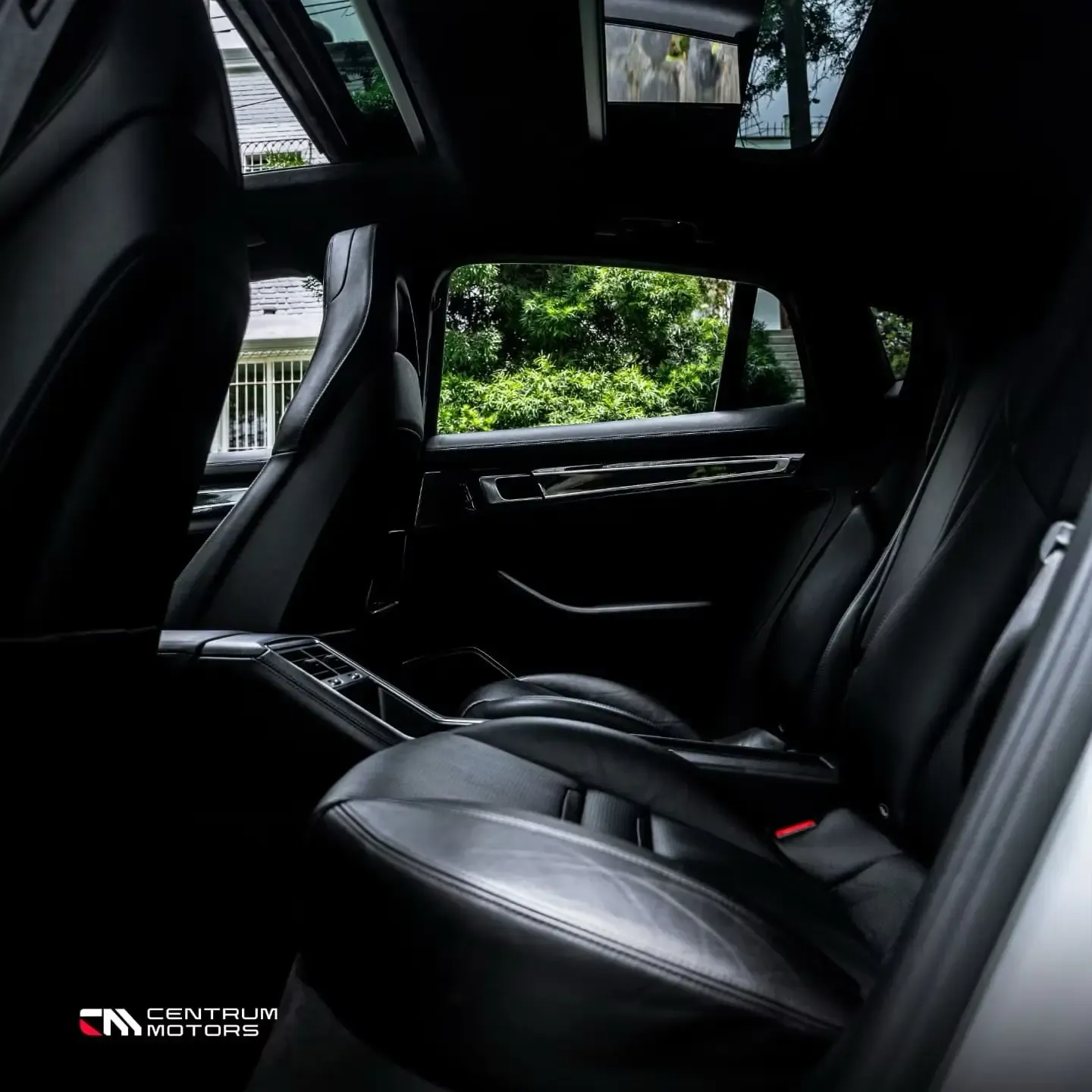 PORSCHE Panamera Turbo