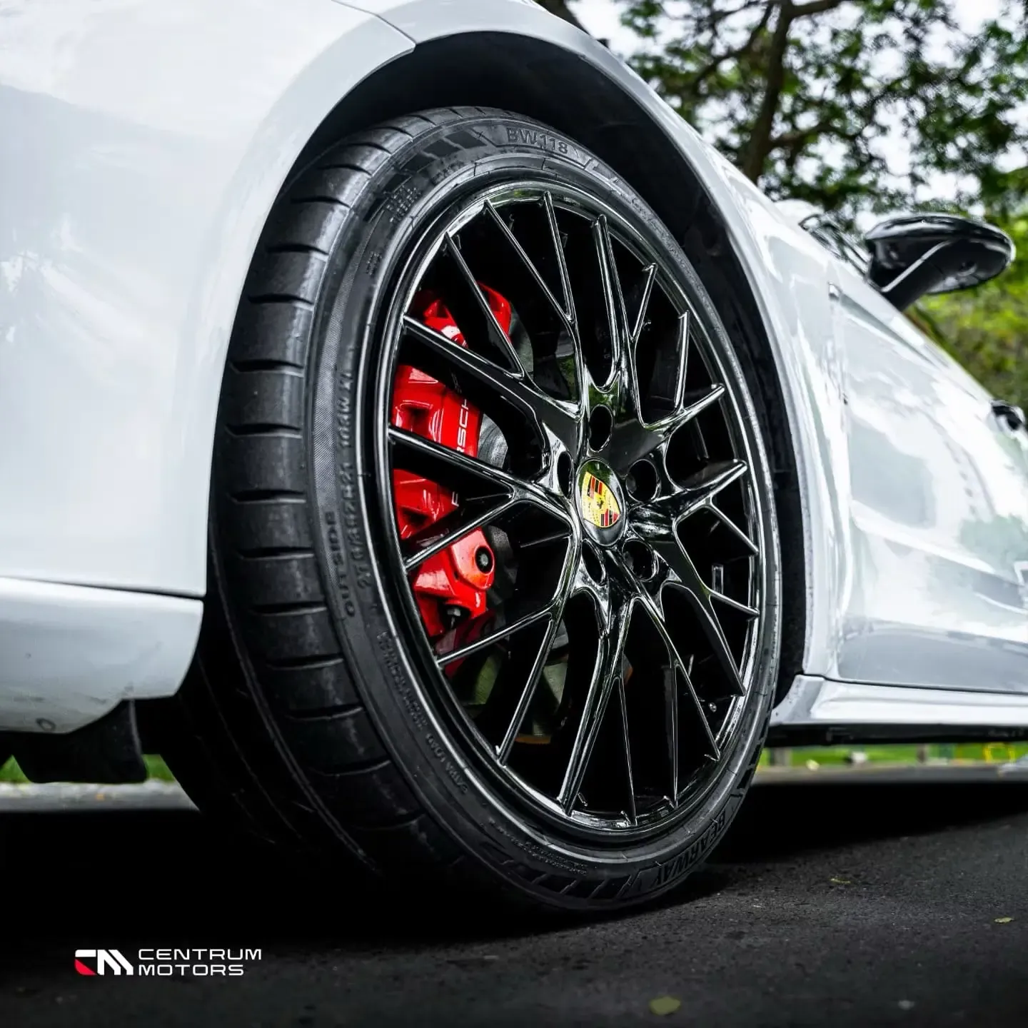 PORSCHE Panamera Turbo