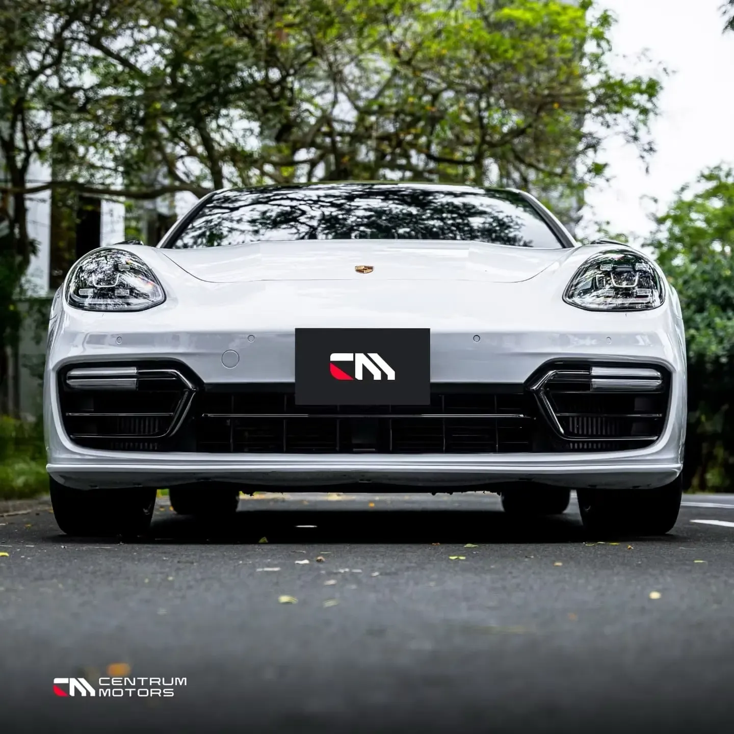 PORSCHE Panamera Turbo