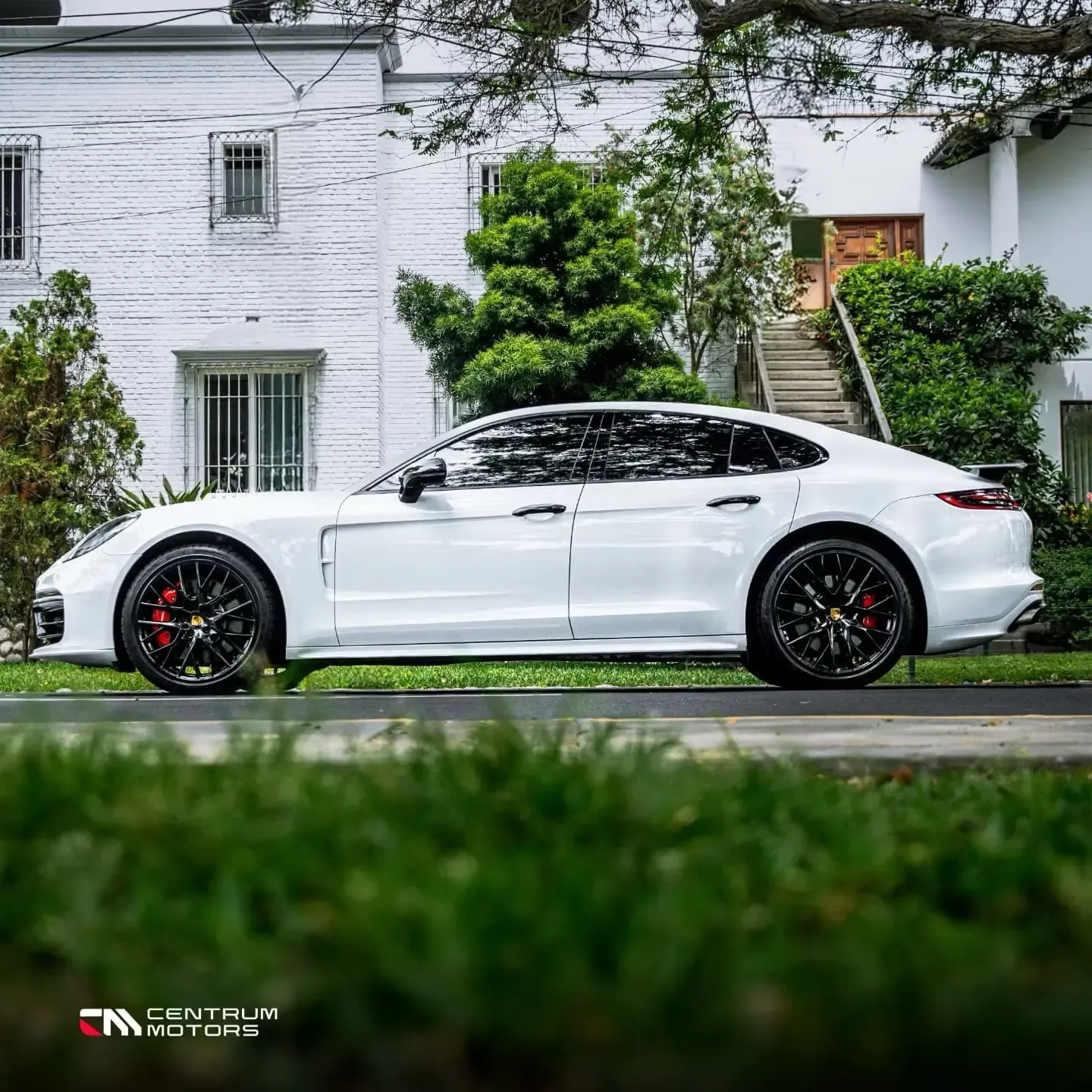 PORSCHE Panamera Turbo