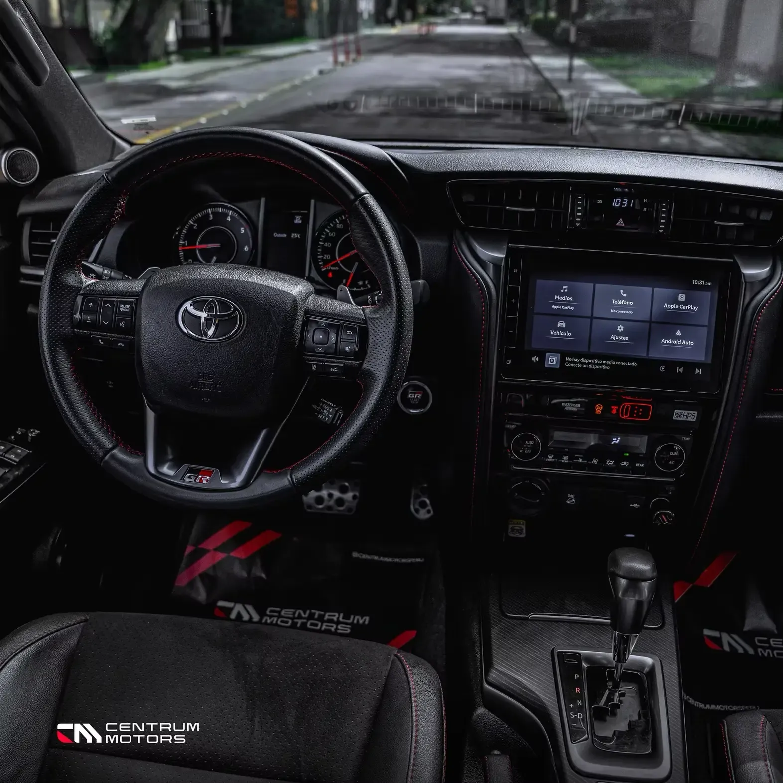 TOYOTA Fortuner GR