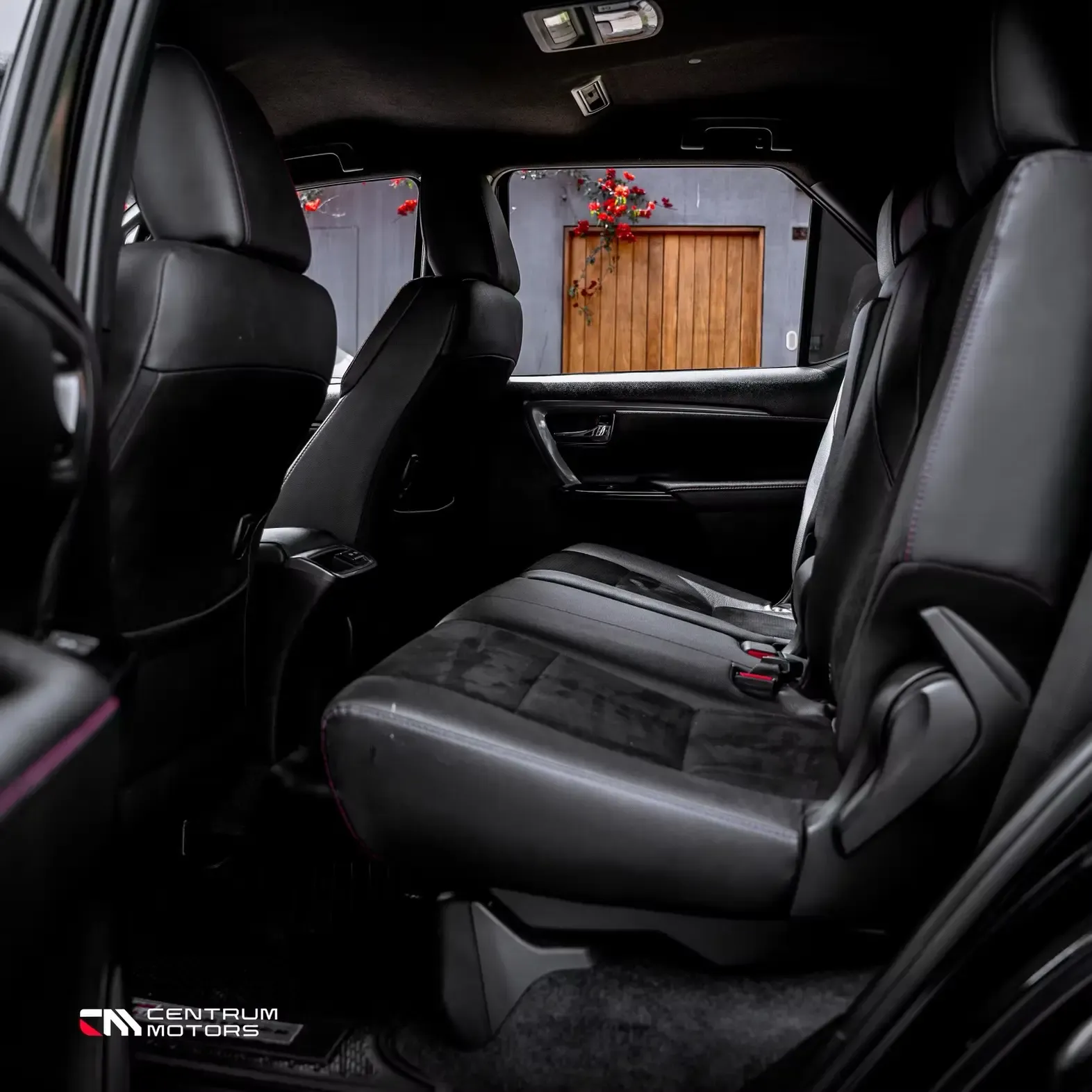 TOYOTA Fortuner GR