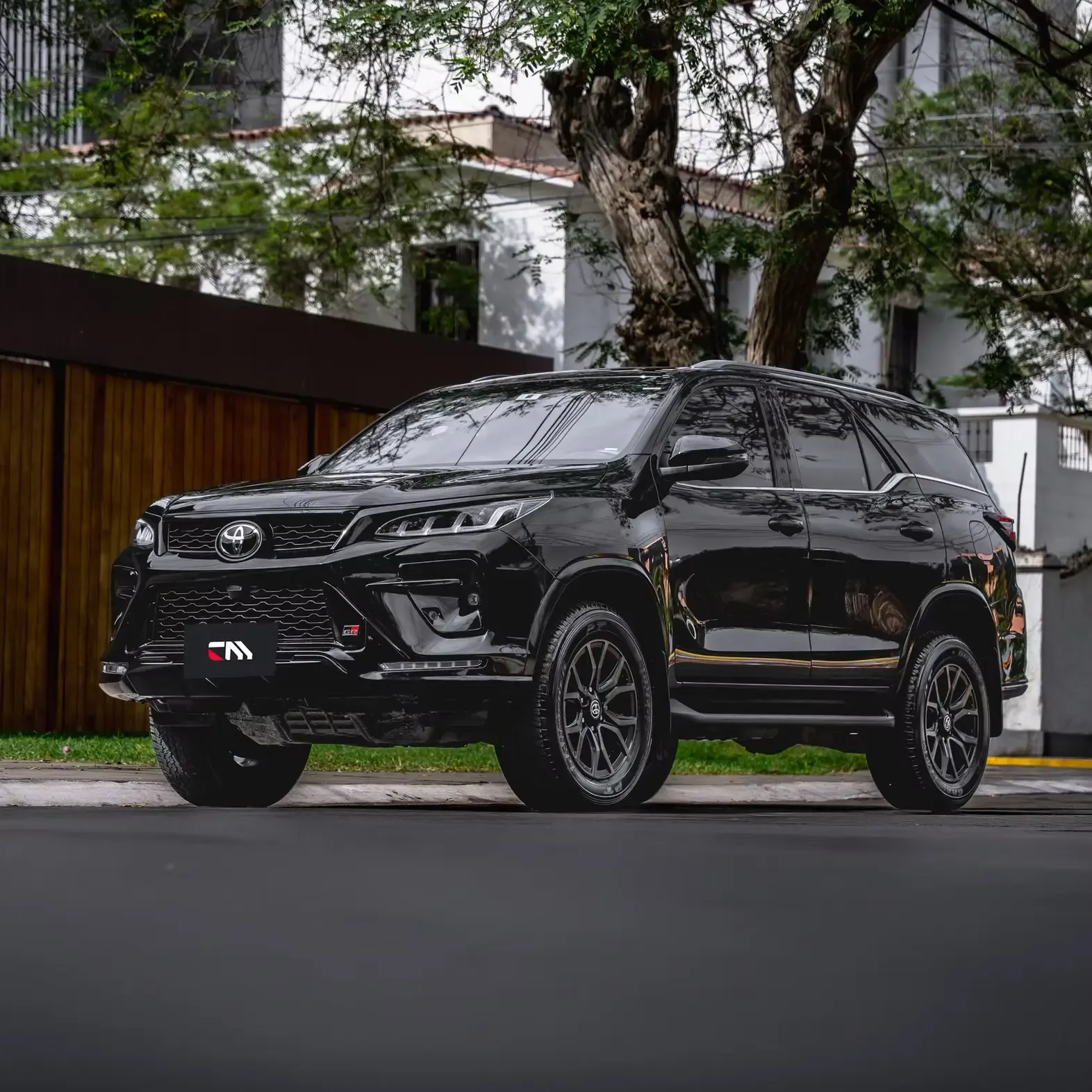 TOYOTA Fortuner GR