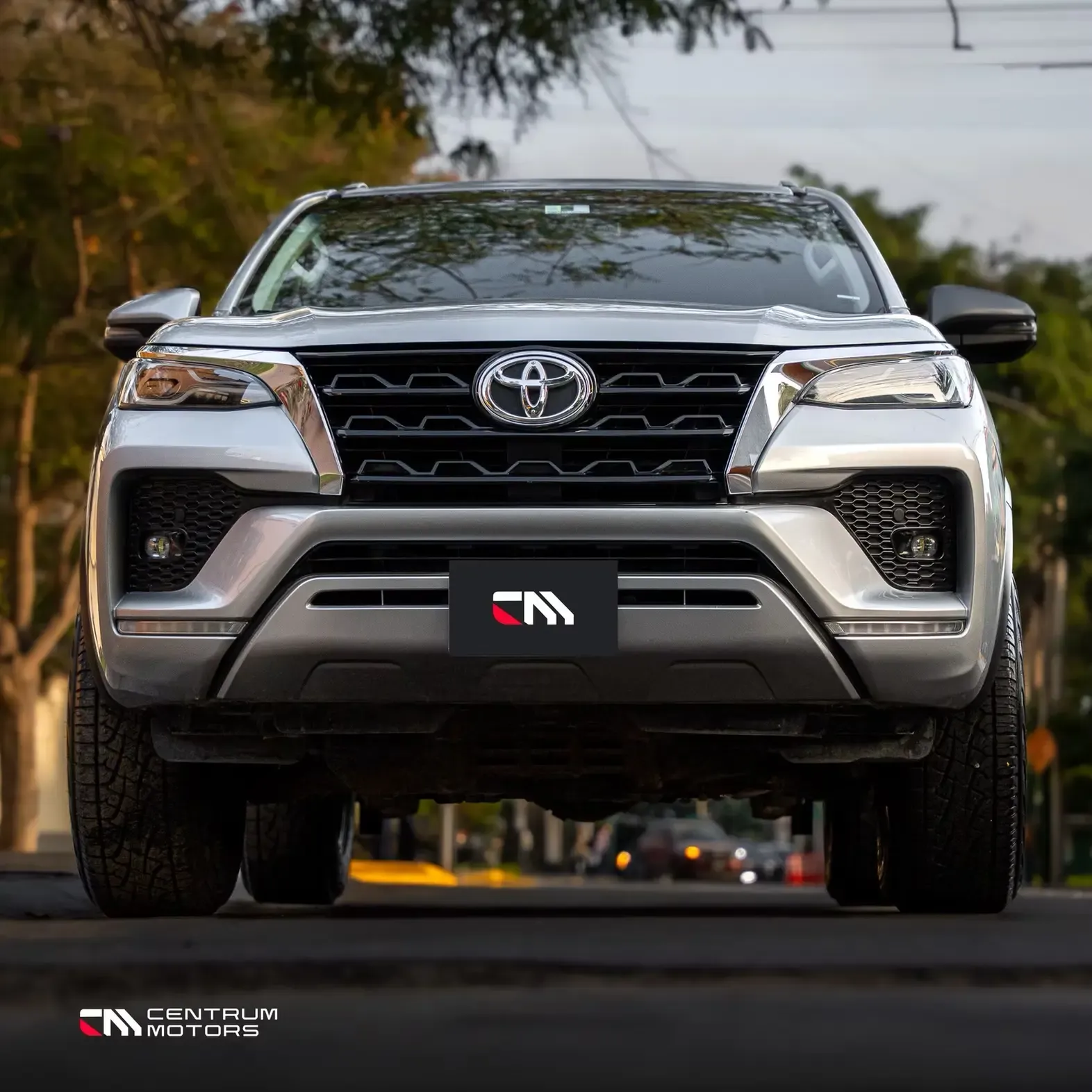 TOYOTA Fortuner 2.7 City 4X2 AT