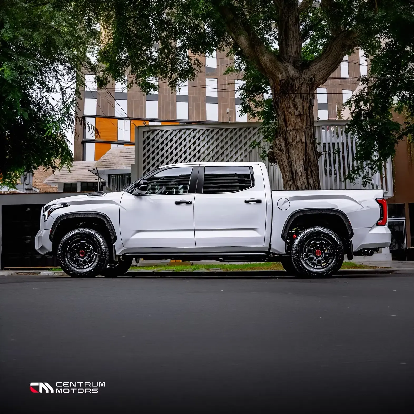 TOYOTA Tundra TRD Pro i-Force Max