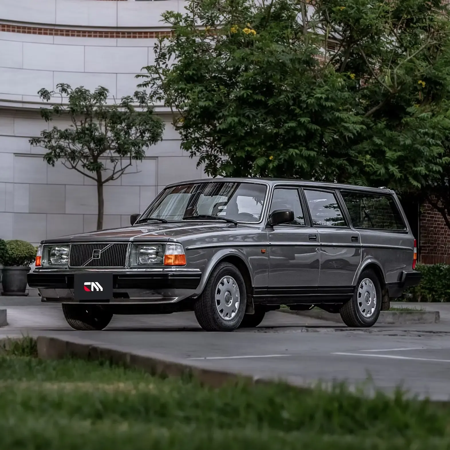 VOLVO 240 GL