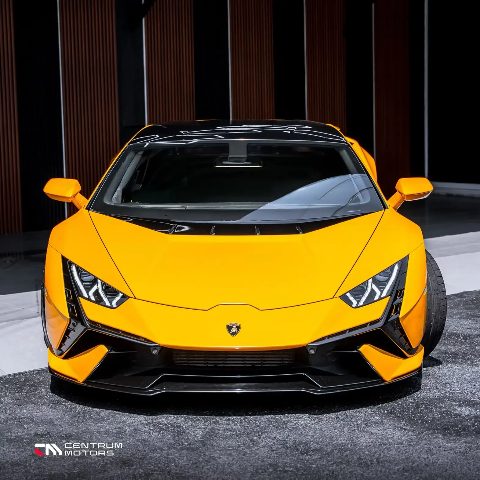 LAMBORGHINI Huracan Tecnica